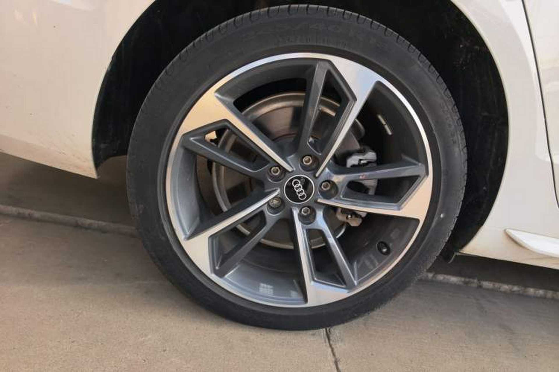 Used Audi A4L 2022 40 TFSI Fashion Dynamic Model Right Rear Wheel Hub