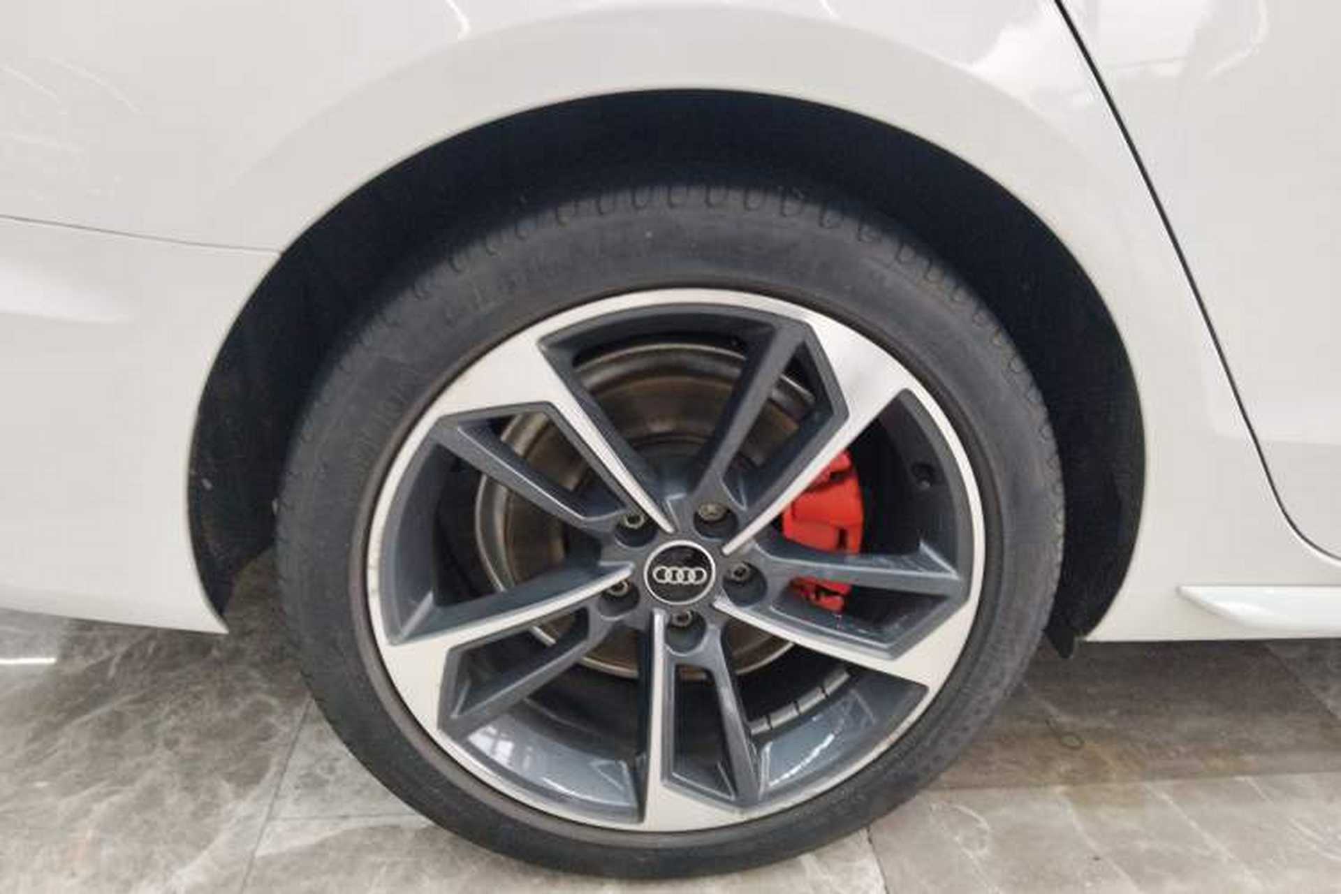 Used Audi A4L 2022 40 TFSI Fashion Dynamic Model Right Rear Wheel Hub
