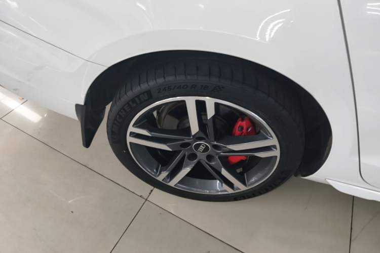 Used Audi A4L 2022 40 TFSI Fashion Dynamic Model Right Rear Wheel Hub
