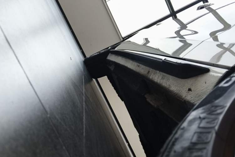 Used Audi A4L 2022 40 TFSI Luxury Dynamic Model Right Side Sill