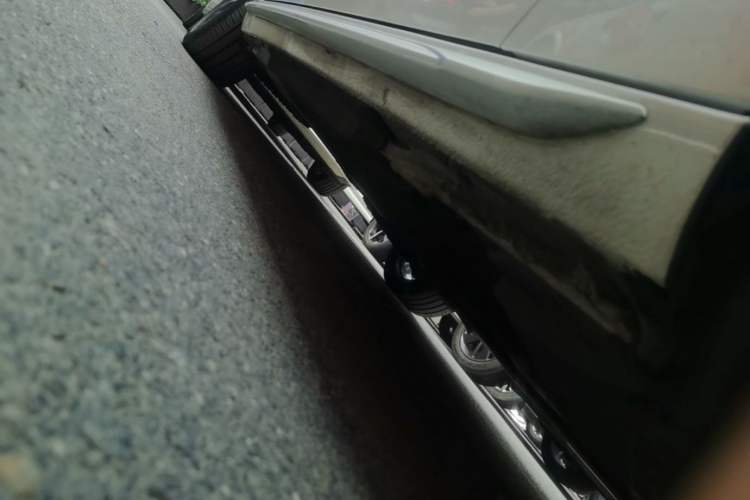 Used Audi A4L 2022 40 TFSI Fashion Dynamic Model Right Side Sill