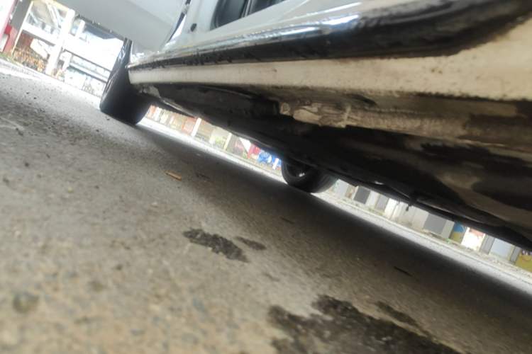 Used Audi A4L 2022 40 TFSI Luxury Dynamic Model Right Side Sill