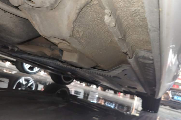 Used Audi A4L 2022 40 TFSI Luxury Dynamic Model Right Side Sill
