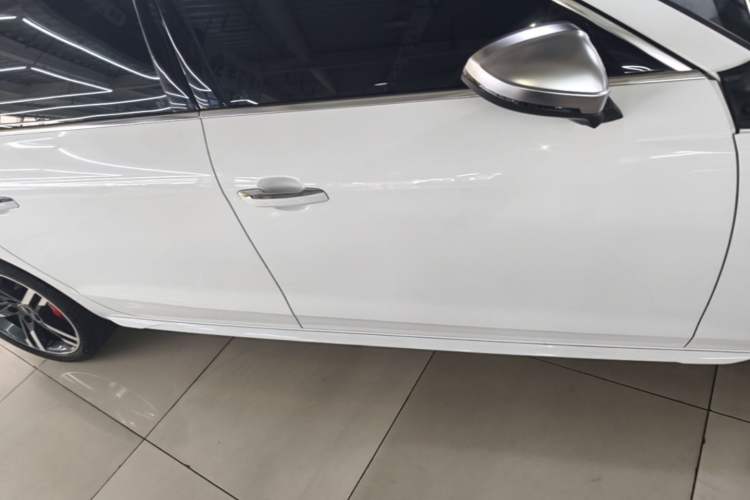 Used Audi A4L 2022 40 TFSI Fashion Dynamic Model Right Side Sill