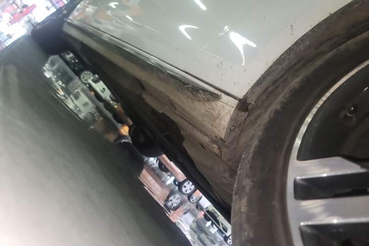 Used Audi A4L 2022 40 TFSI Luxury Dynamic Model Right Side Sill