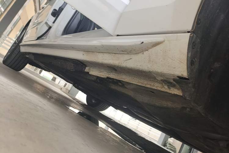 Used Audi A4L 2022 40 TFSI Fashion Dynamic Model Right Side Sill