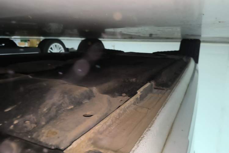 Used Audi A4L 2022 40 TFSI Stylish and Elegant Edition Right Side Sill