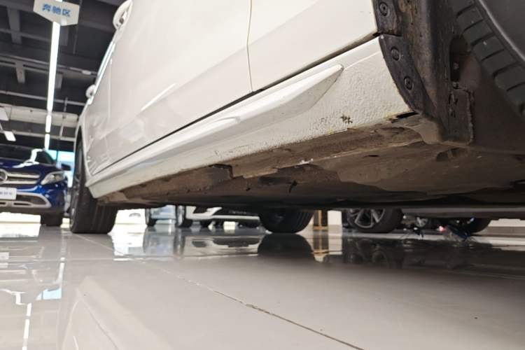 Used Audi A4L 2022 40 TFSI Fashion Dynamic Model Right Side Sill