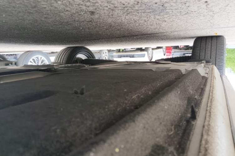 Used Audi A4L 2022 40 TFSI Luxury Dynamic Model Right Side Sill
