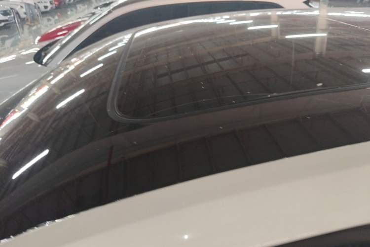 Used Audi A4L 2022 40 TFSI Luxury Dynamic Model Roof
