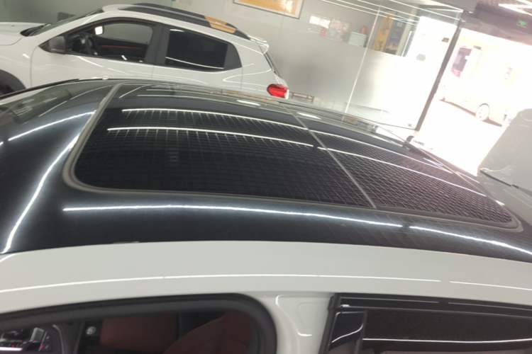Used Audi A4L 2022 40 TFSI Luxury Dynamic Model Roof