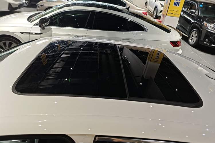 Used Audi A4L 2022 40 TFSI Fashion Dynamic Model Roof