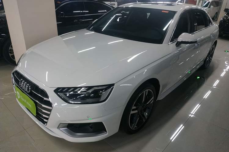 Used Audi A4L 2022 40 TFSI Stylish and Elegant Edition Guazi used car, China used car export, Used car for sale, Used cars, Cheapest cars for sale