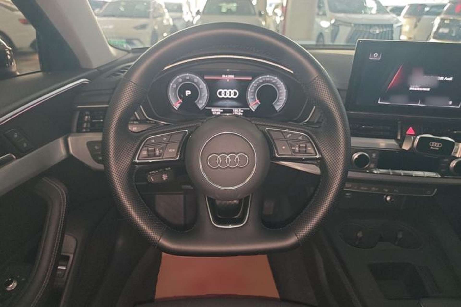 Used Audi A4L 2022 40 TFSI Luxury Dynamic Model Steering Wheel