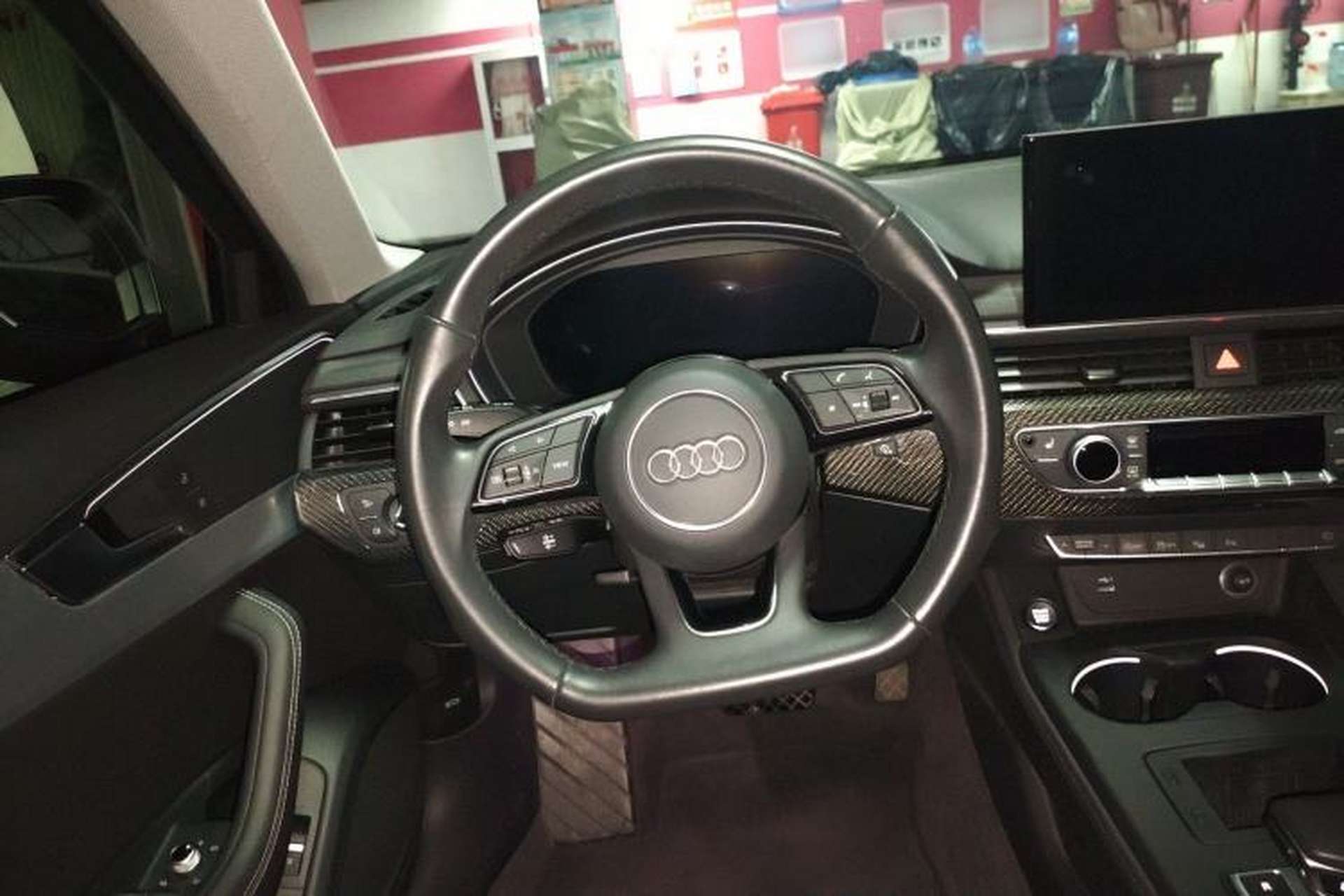 Used Audi A4L 2022 40 TFSI Luxury Dynamic Model Steering Wheel