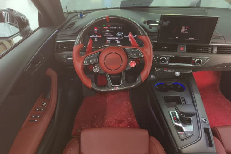 Used Audi A4L 2022 40 TFSI Luxury Dynamic Model Steering Wheel