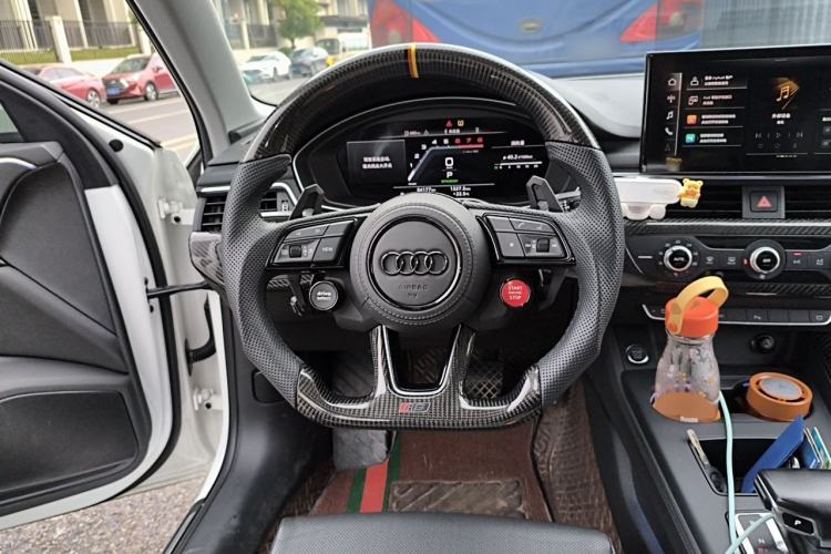 Used Audi A4L 2022 40 TFSI Fashion Dynamic Model Steering Wheel