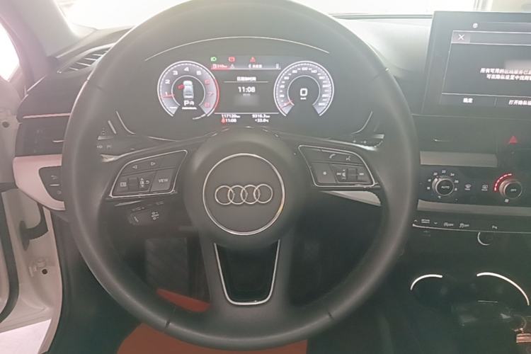 Used Audi A4L 2022 40 TFSI Fashion Dynamic Model Steering Wheel