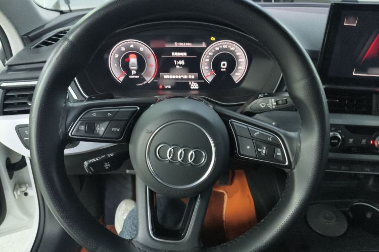 Used Audi A4L 2022 40 TFSI Fashion Dynamic Model Steering Wheel