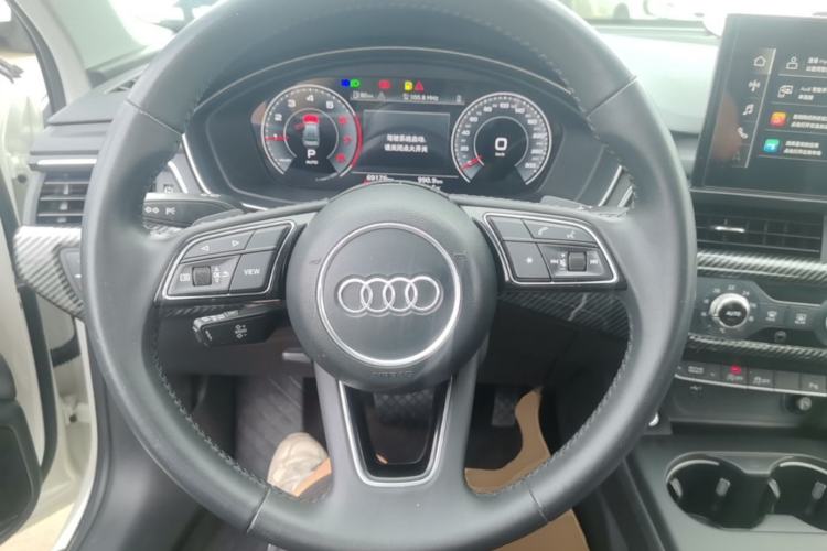 Used Audi A4L 2022 40 TFSI Stylish and Elegant Edition Steering Wheel
