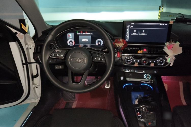 Used Audi A4L 2022 40 TFSI Fashion Dynamic Model Steering Wheel