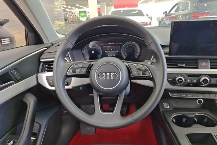 Used Audi A4L 2022 40 TFSI Fashion Dynamic Model Steering Wheel