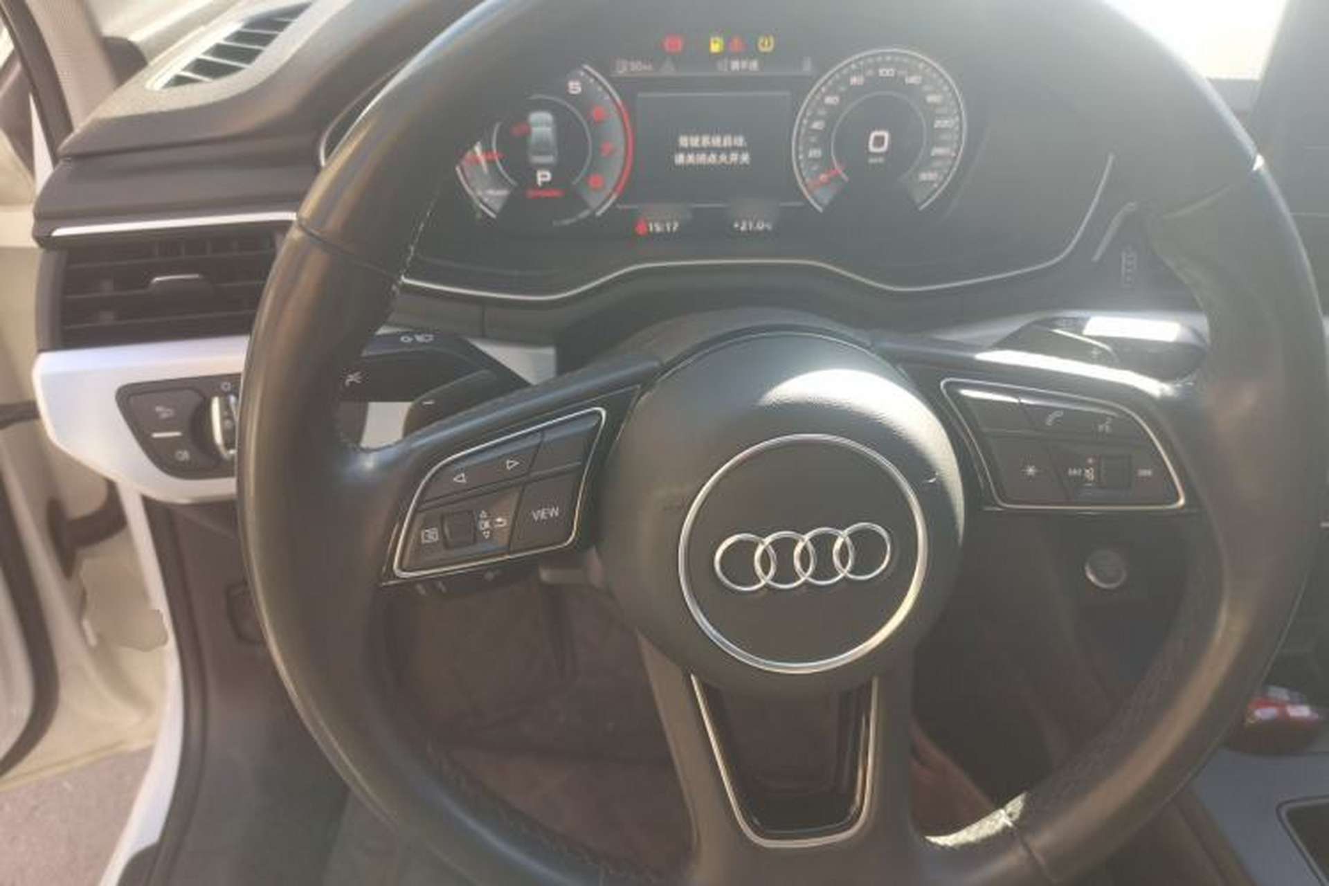 Used Audi A4L 2022 40 TFSI Fashion Dynamic Model Steering Wheel