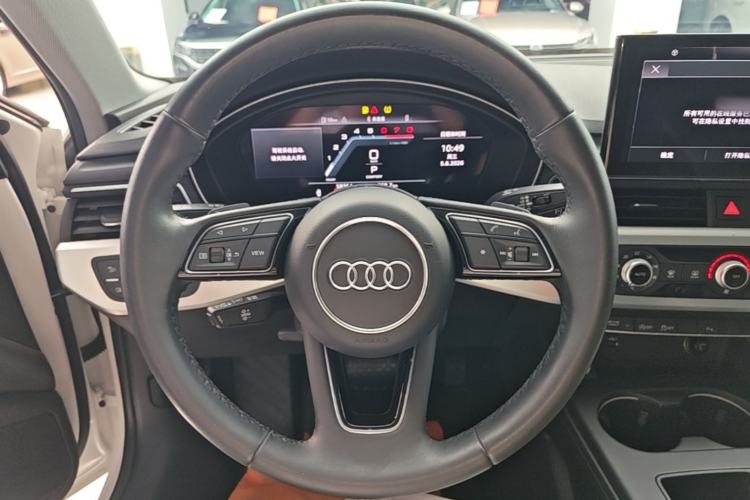 Used Audi A4L 2022 40 TFSI Fashion Dynamic Model Steering Wheel