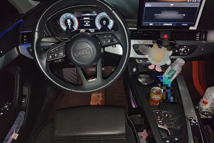 Used Audi A4L 2022 40 TFSI Fashion Dynamic Model Steering Wheel