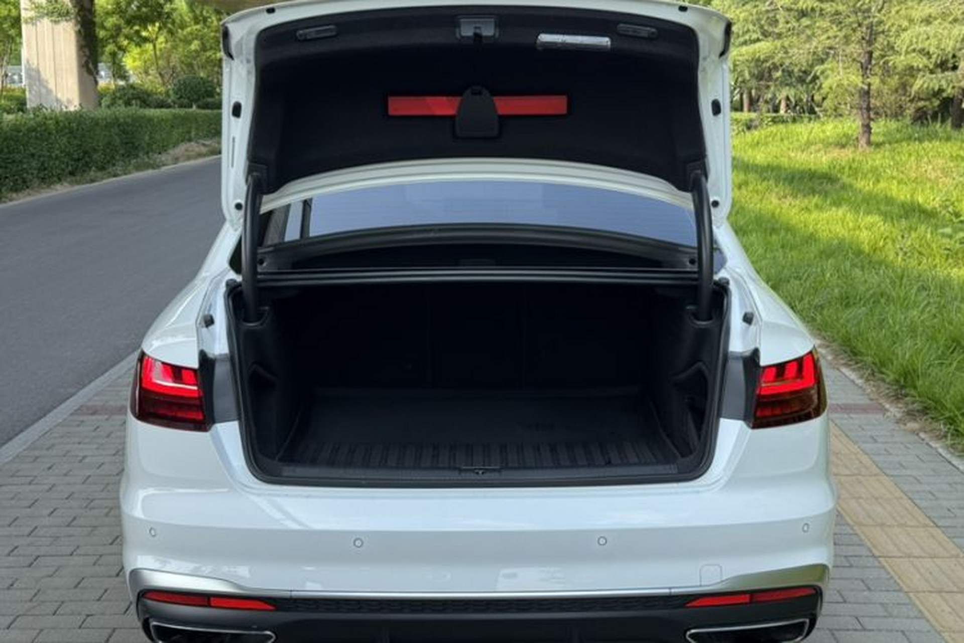 Used Audi A4L 2022 40 TFSI Fashion Dynamic Model Trunk