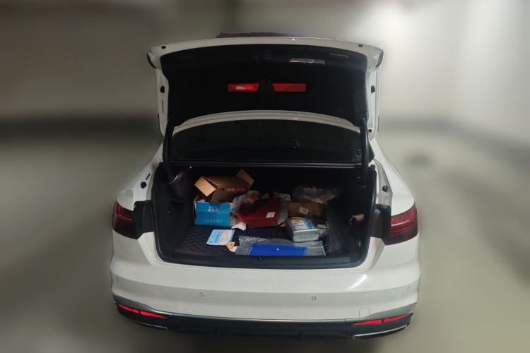 Used Audi A4L 2022 40 TFSI Fashion Dynamic Model Trunk