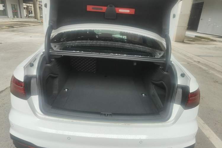 Used Audi A4L 2022 40 TFSI Luxury Dynamic Model Trunk