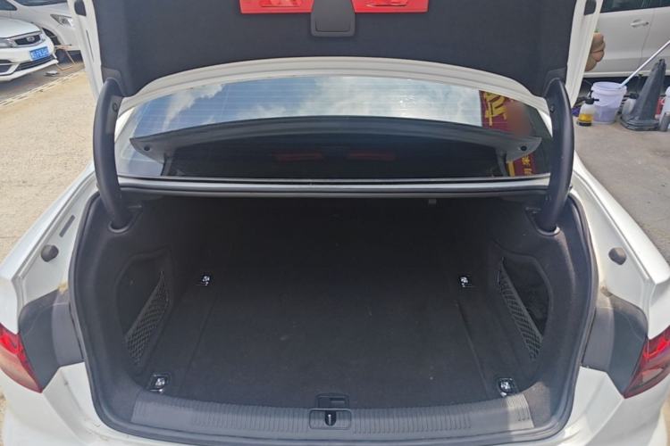 Used Audi A4L 2022 40 TFSI Luxury Prestige Edition Trunk