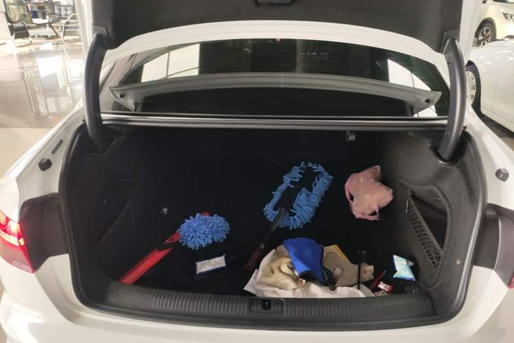 Used Audi A4L 2022 40 TFSI Luxury Dynamic Model Trunk