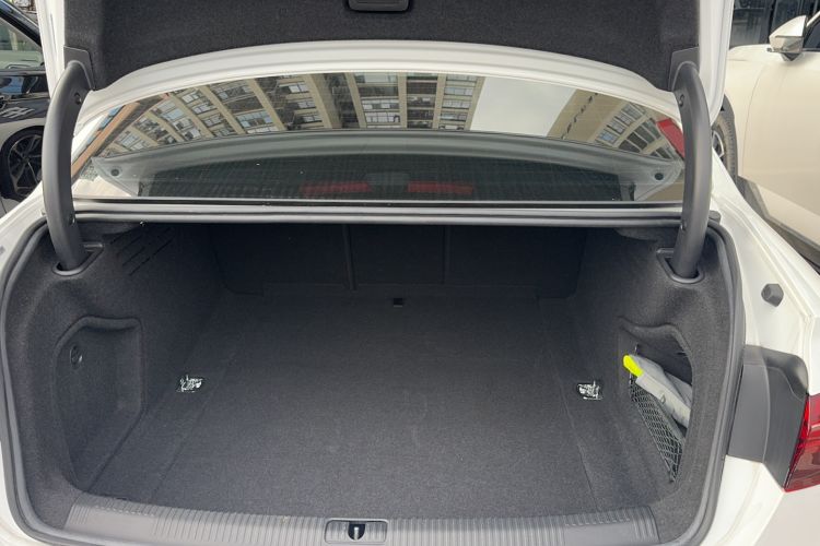 Used Audi A4L 2022 40 TFSI Fashion Dynamic Model Trunk
