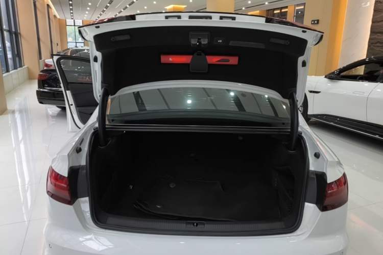 Used Audi A4L 2022 40 TFSI Luxury Dynamic Model Trunk