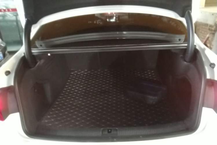 Used Audi A4L 2022 40 TFSI Luxury Dynamic Model Trunk