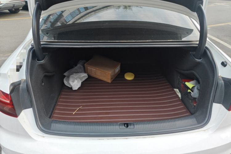 Used Audi A4L 2022 40 TFSI Fashion Dynamic Model Trunk