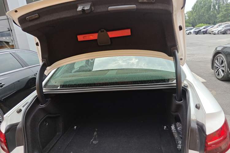 Used Audi A4L 2022 40 TFSI Fashion Dynamic Model Trunk