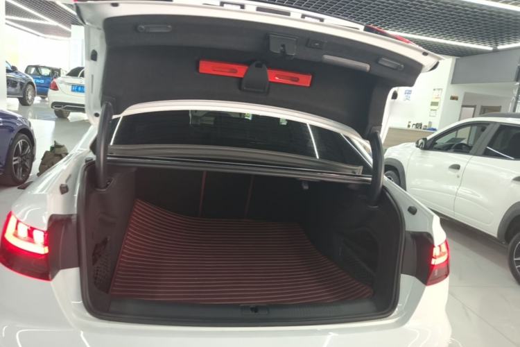 Used Audi A4L 2022 40 TFSI Luxury Dynamic Model Trunk