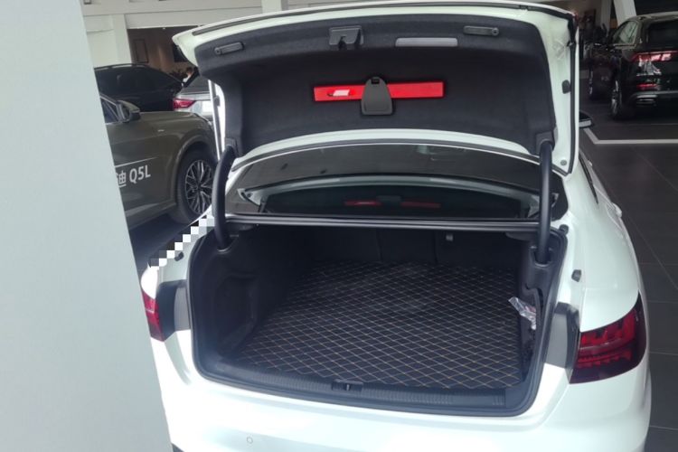 Used Audi A4L 2022 40 TFSI Luxury Dynamic Model Trunk