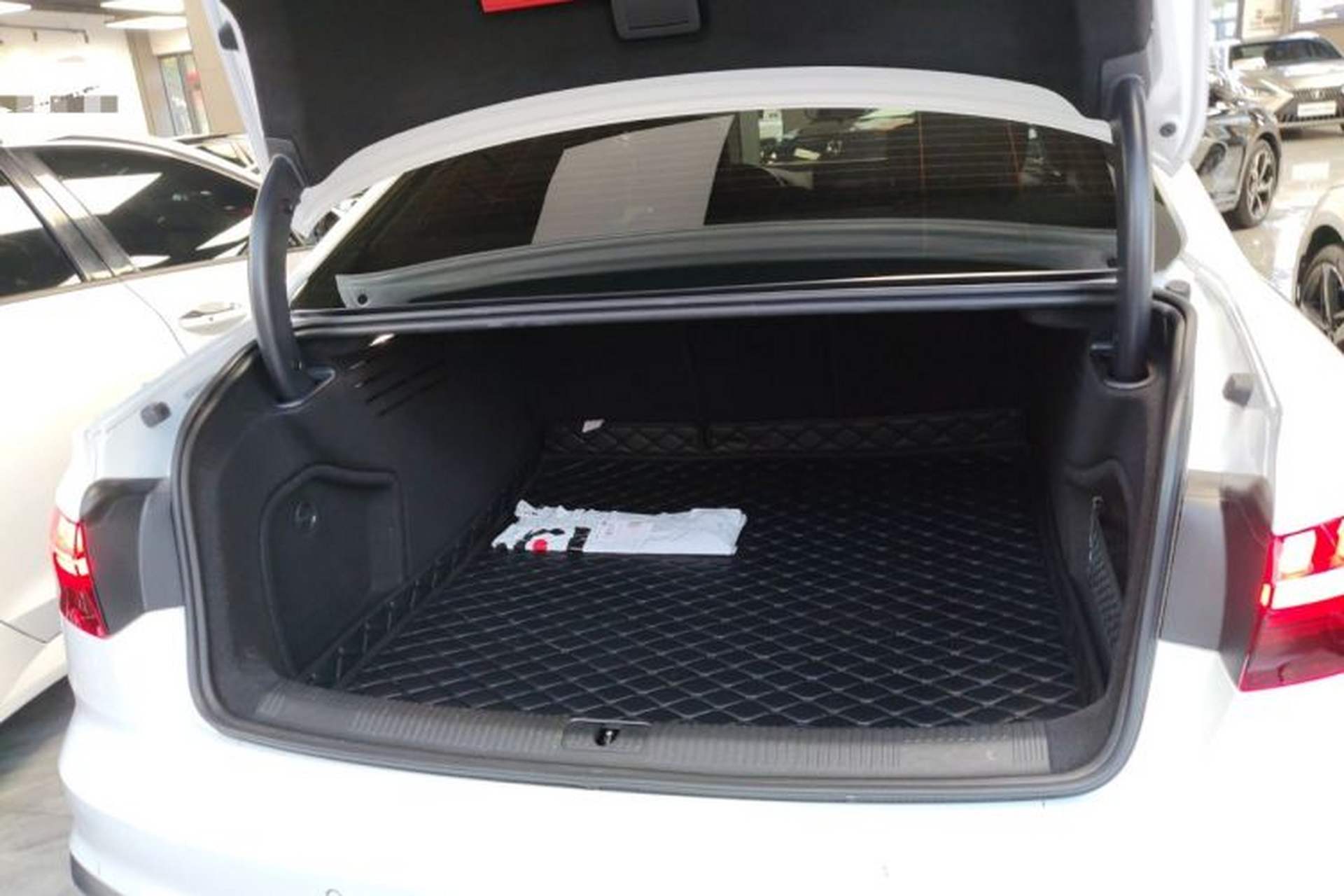 Used Audi A4L 2022 40 TFSI Fashion Dynamic Model Trunk