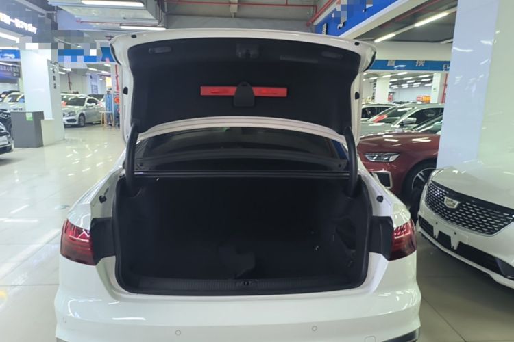 Used Audi A4L 2022 40 TFSI Fashion Dynamic Model Trunk