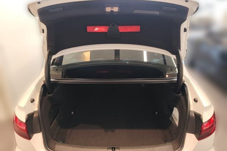 Used Audi A4L 2022 40 TFSI Luxury Dynamic Model Trunk