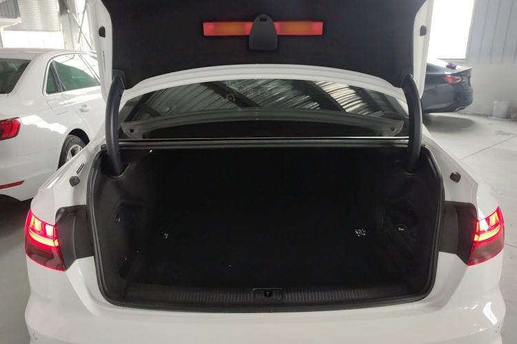 Used Audi A4L 2022 40 TFSI Fashion Dynamic Model Trunk