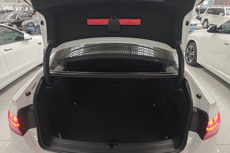 Used Audi A4L 2022 40 TFSI Luxury Dynamic Model Trunk
