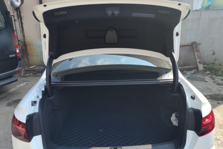 Used Audi A4L 2022 40 TFSI Fashion Dynamic Model Trunk