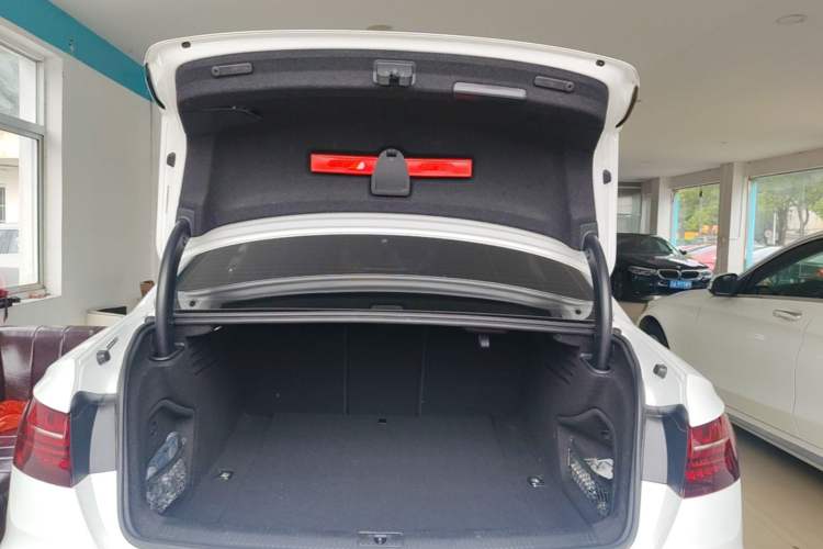 Used Audi A4L 2022 40 TFSI Luxury Dynamic Model Trunk