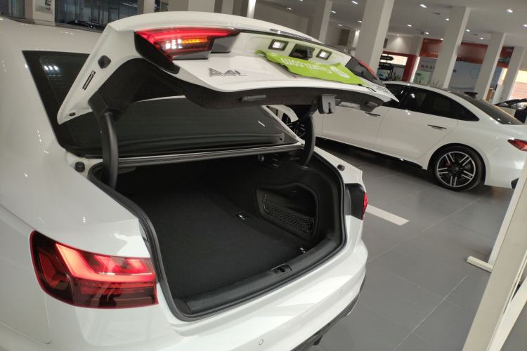 Used Audi A4L 2022 40 TFSI Luxury Dynamic Model Trunk