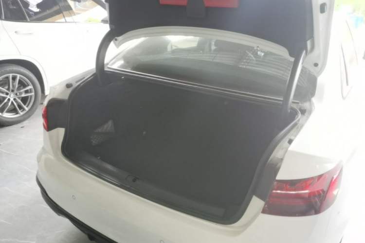 Used Audi A4L 2022 40 TFSI Luxury Dynamic Model Trunk